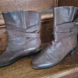 Stuart Weitzman Pull On Boots